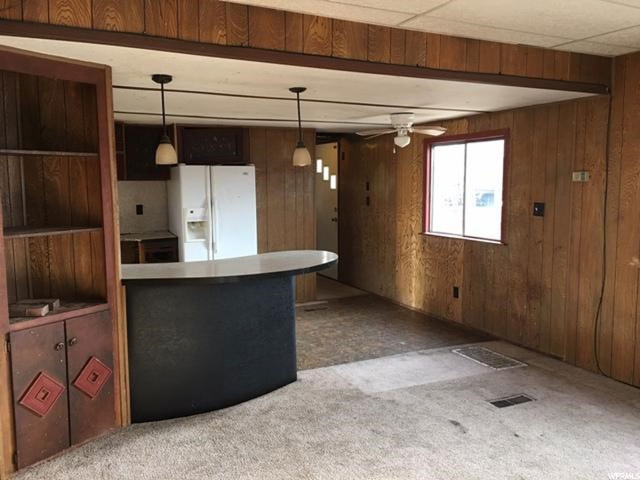 460 E 400 S, Vernal, UT 84078 — photo 2