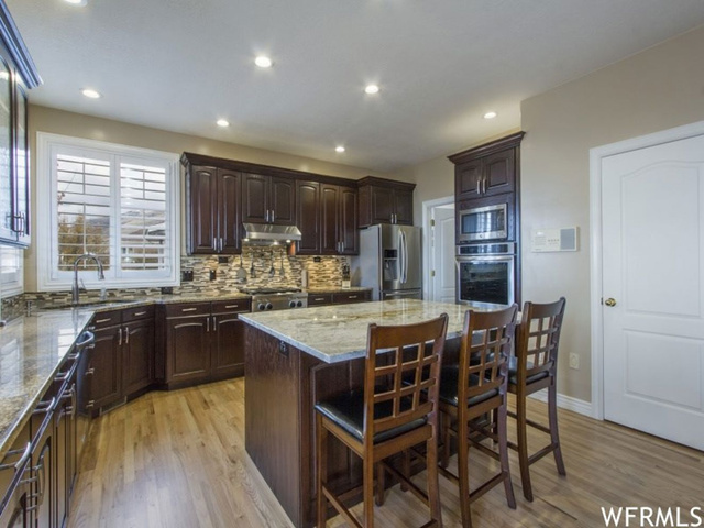 472 S Davis Blvd, Bountiful, UT 84010 — photo 9