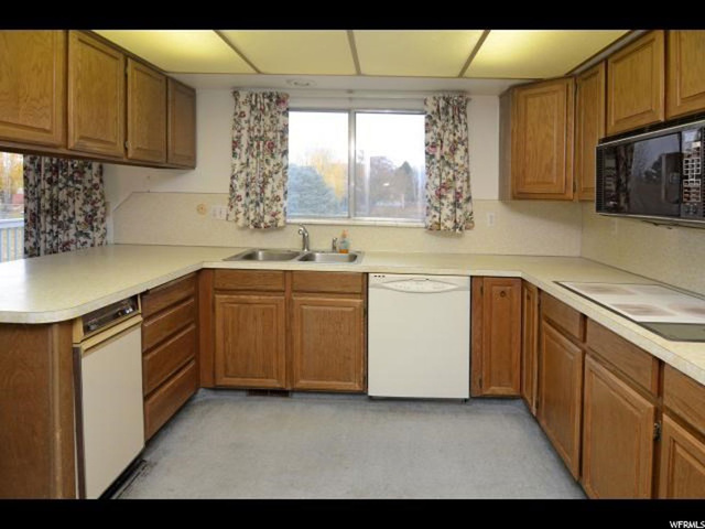 577 S 3000 W, Syracuse, UT 84075 — photo 9