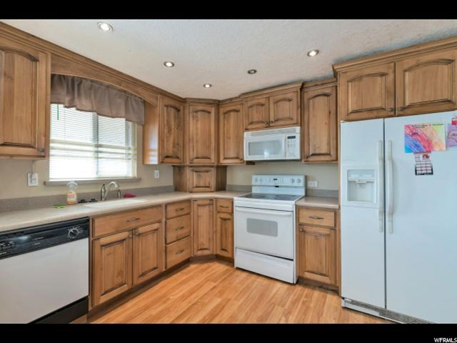 5339 S 2675 W, Roy, UT 84067 — photo 7