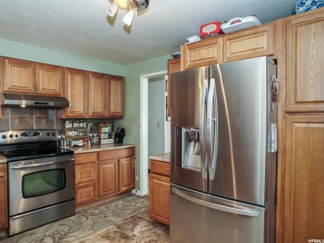 845 W 2875 S, Perry, UT 84302 — photo 6