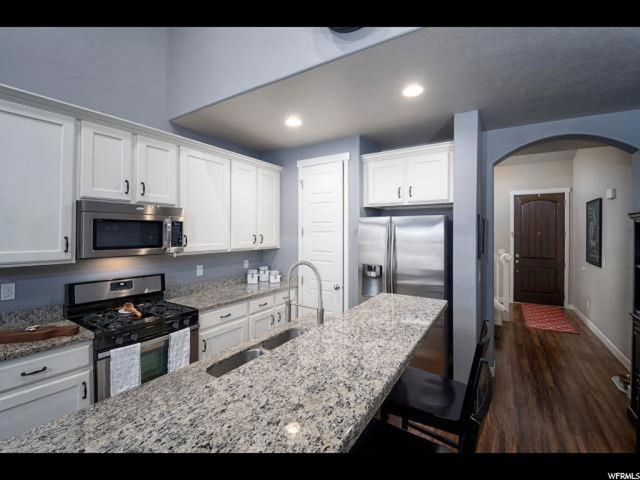 203 E Flicker Dr, Sandy, UT 84070 — photo 10