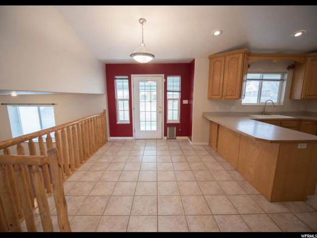 576 N 900 E, Nephi, UT 84648 — photo 9