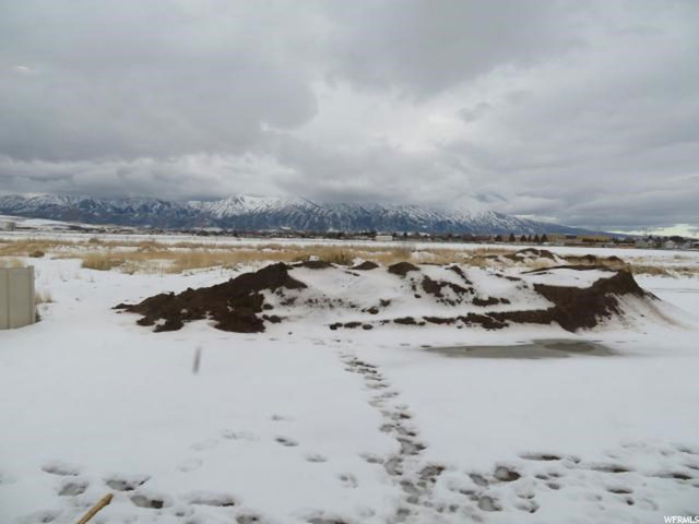 402 S 1250 E, Hyrum, UT 84319 — photo 11