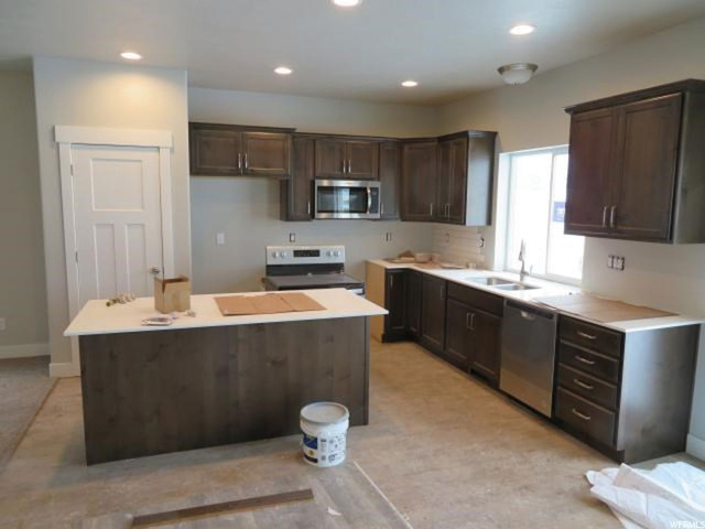 402 S 1250 E, Hyrum, UT 84319 — photo 7