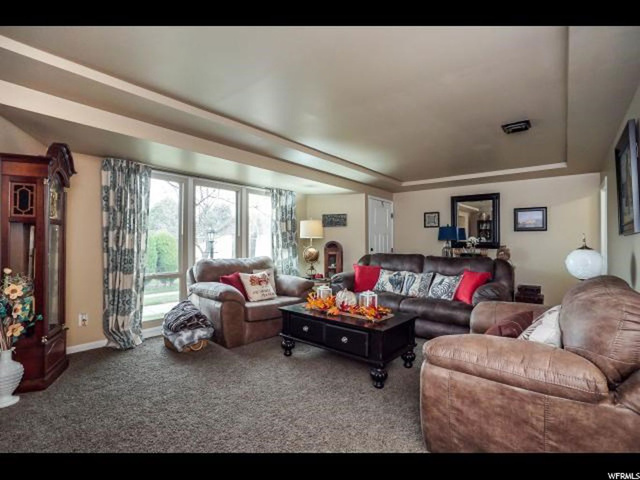 5477 S 925 E, South Ogden, UT 84405 — photo 4