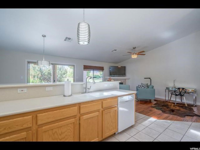 919 N 2500, Hurricane, UT 84737 — photo 11