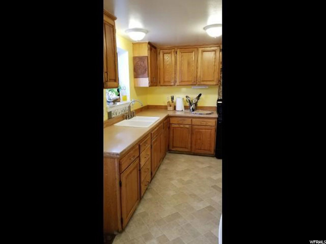 324 E 11000 S, Sandy, UT 84070 — photo 4