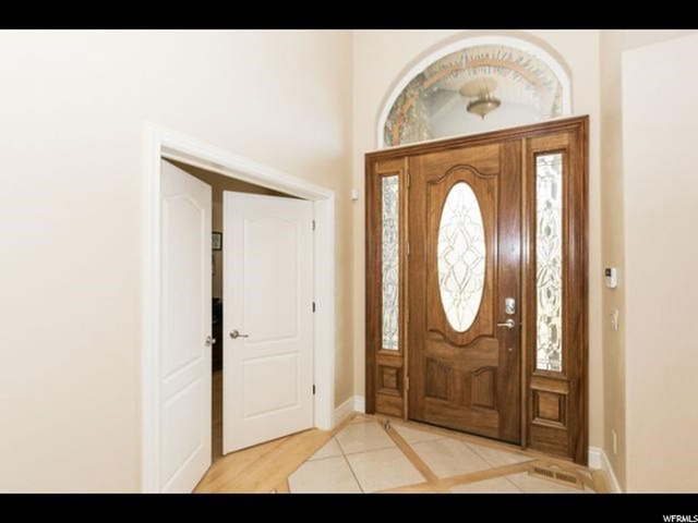 1827 E Bear Claw Cir, Draper, UT 84020 — photo 5