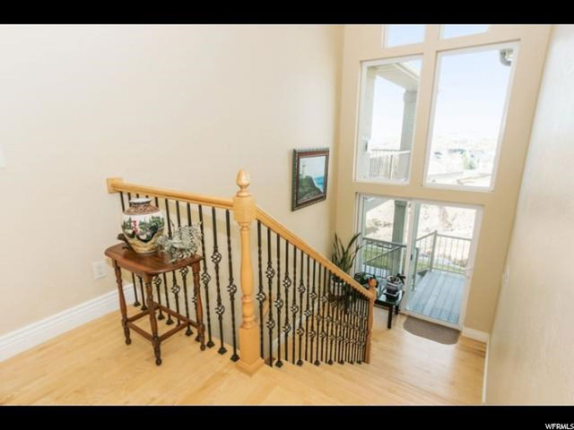 1827 E Bear Claw Cir, Draper, UT 84020 — photo 9