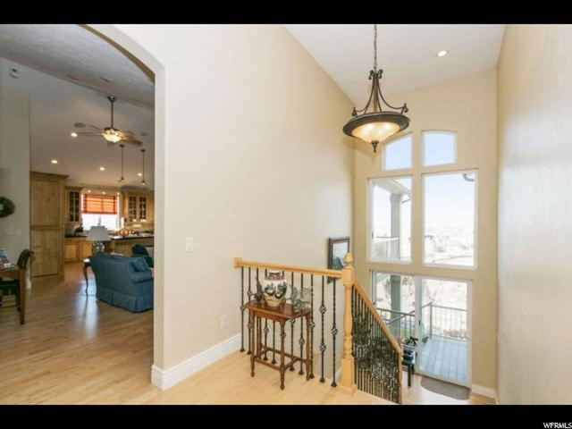 1827 E Bear Claw Cir, Draper, UT 84020 — photo 10