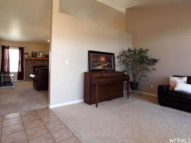 1974 S Chelemes Way E, Clearfield, UT 84015 — photo 4