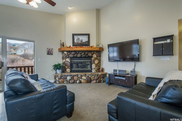 215 Creek Pl, Midway, UT 84049 — photo 3