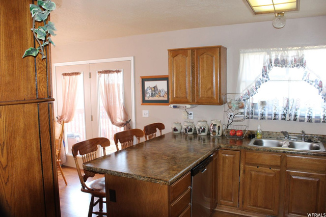 1060 S 600 W, Tremonton, UT 84337 — photo 5
