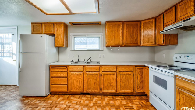 327 W 700 S, Brigham City, UT 84302 — photo 6