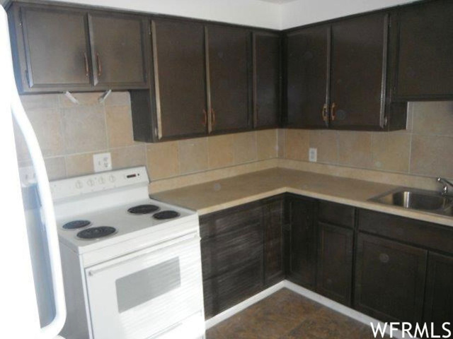 5390 S 2050 W, Roy, UT 84067 — photo 5