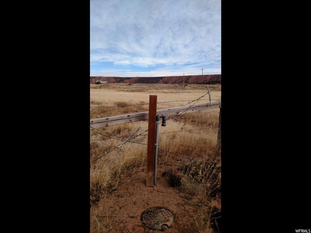 10547 N 9500 E, Lapoint, UT 84039 — photo 4