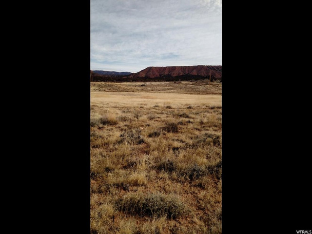 10547 N 9500 E, Lapoint, UT 84039 — photo 8