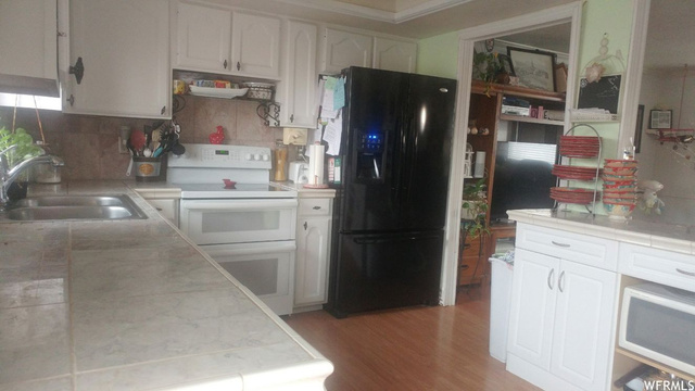 5911 S 3975 W, Roy, UT 84067 — photo 4