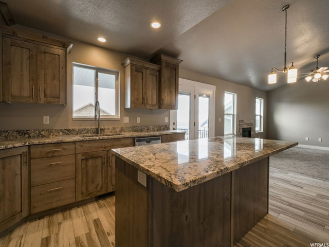 507 E 3725 N, North Ogden, UT 84414 — photo 9