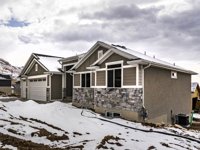 507 E 3725 N, North Ogden, UT 84414 — photo 2