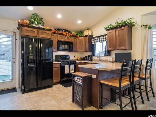 946 E Chris S, Clearfield, UT 84015 — photo 5