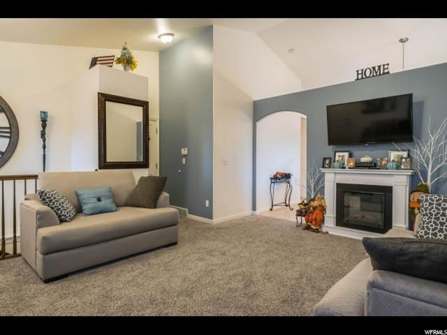 946 E Chris S, Clearfield, UT 84015 — photo 3