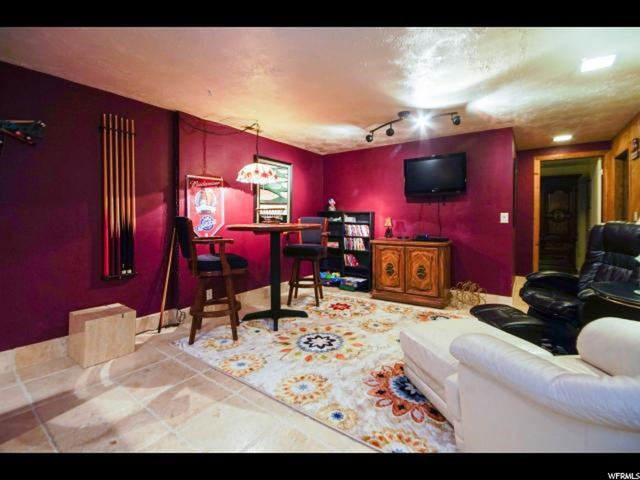 433 E Floyd Dr, Sandy, UT 84070 — photo 8