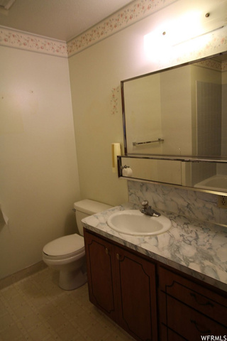 347 S 1000 E, River Heights, UT 84321 — photo 8