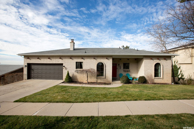 583 E Meadowlark Ln S, Bountiful, UT 84010 — photo 2