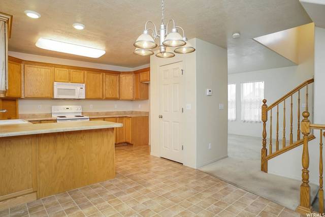 2631 W 1445 N, Clinton, UT 84015 — photo 8