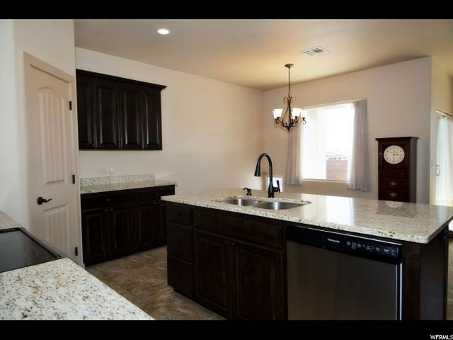 661 N 75 E, La Verkin, UT 84745 — photo 9
