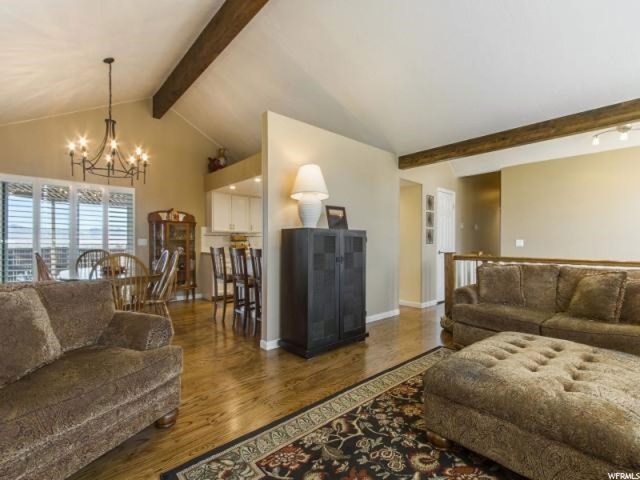 9832 S Falconhurst Dr E, Sandy, UT 84092 — photo 6