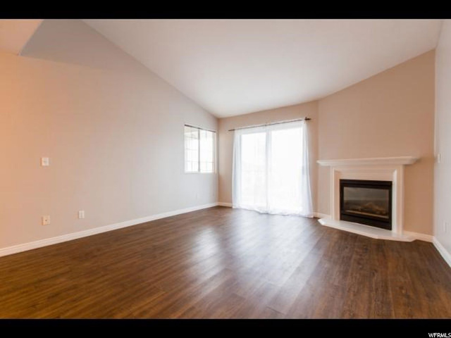 490 E 700 S #A6, Clearfield, UT 84015 — photo 2