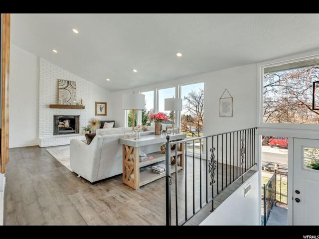 1112 N Deerfield Dr, Centerville, UT 84014 — photo 6