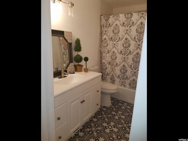 1112 N Deerfield Dr, Centerville, UT 84014 — photo 11