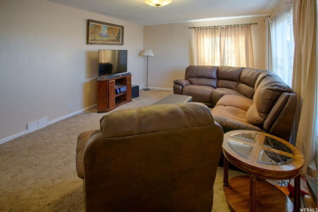 149 S Fort Ln E, Layton, UT 84041 — photo 4