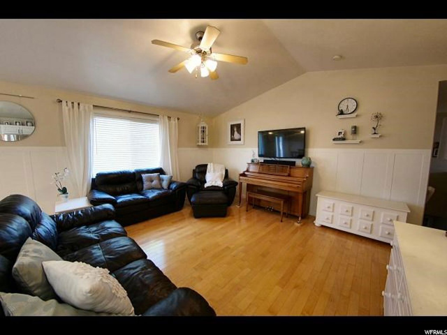 840 E 2150 S, Clearfield, UT 84015 — photo 3