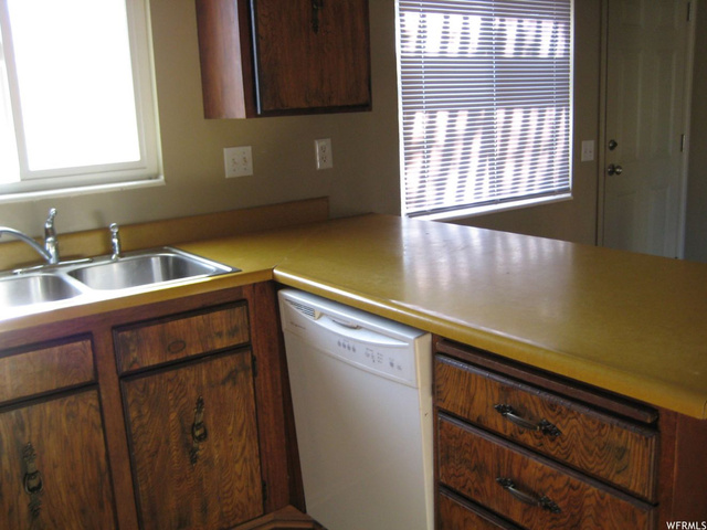 270 E 1250 N, Layton, UT 84041 — photo 7