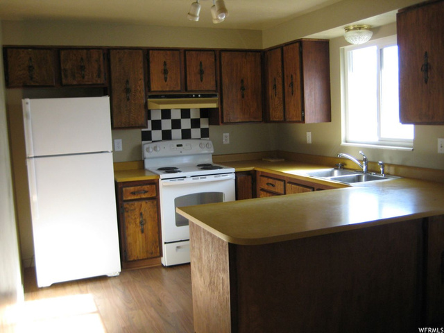 270 E 1250 N, Layton, UT 84041 — photo 5