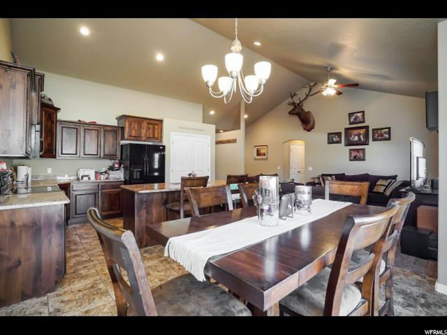 1396 W 2340 N, Clinton, UT 84015 — photo 7
