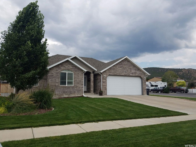 381 S 400 E, Nephi, UT 84648 — photo 2