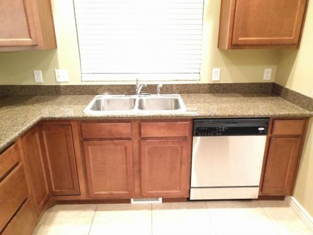 31 E Resaca Dr S, Sandy, UT 84070 — photo 4