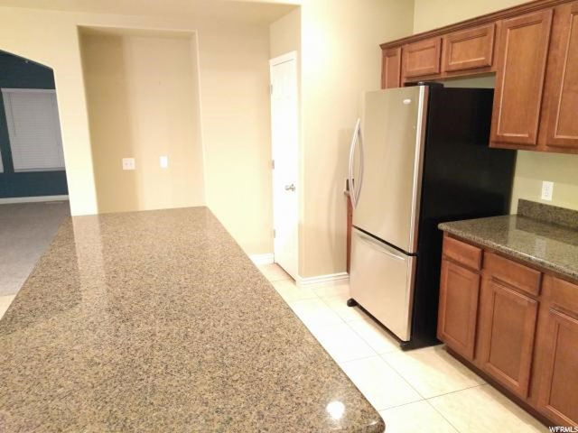 31 E Resaca Dr S, Sandy, UT 84070 — photo 6