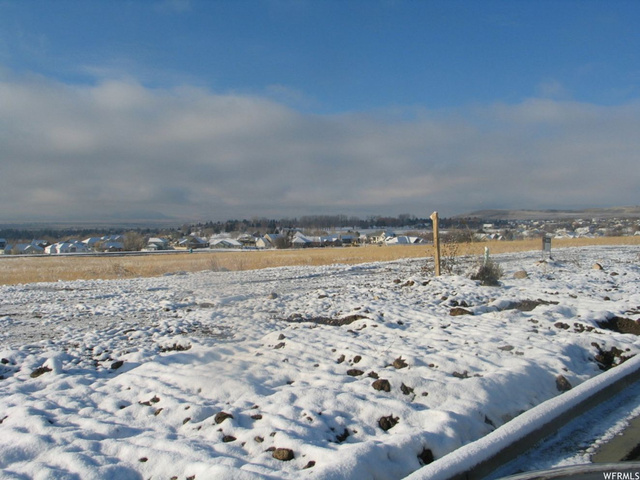 258 S 1100 E #14, Smithfield, UT 84335 — photo 4