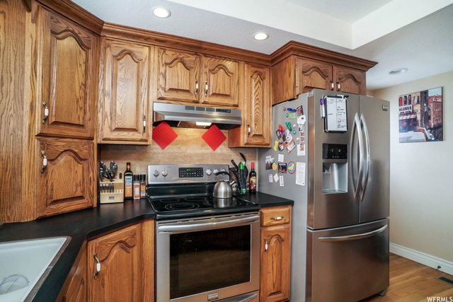 1394 W 725 N, Clinton, UT 84015 — photo 8