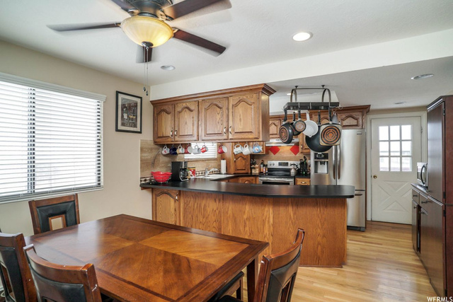 1394 W 725 N, Clinton, UT 84015 — photo 5