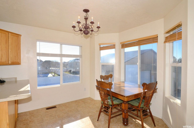 2587 W 2650 N, Clinton, UT 84015 — photo 9