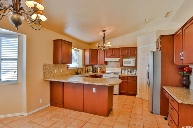 4419 S 2750 W, Roy, UT 84067 — photo 5