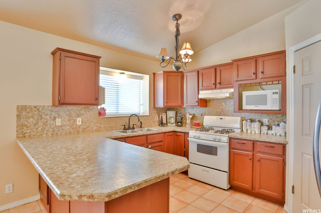 4419 S 2750 W, Roy, UT 84067 — photo 4